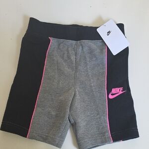 ***2×$10*** NWT Nike Kids' Black and Gray Shorts New